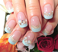 NAIL JOLIE